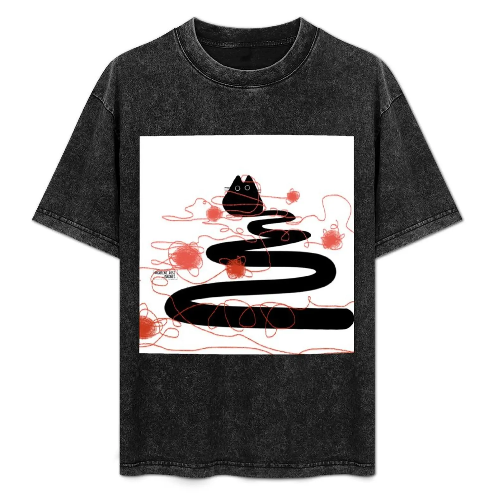 赤い紐で絡まったかわいい黒猫-tシャツ-クイックドライフィッシングtシャツ