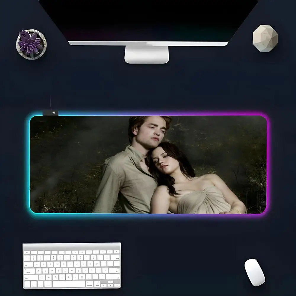T-Twilights Mouse Pad RGB Glow Personality Picture Custom PC Table Mat Carpet Mat Game Player Dedicated LED