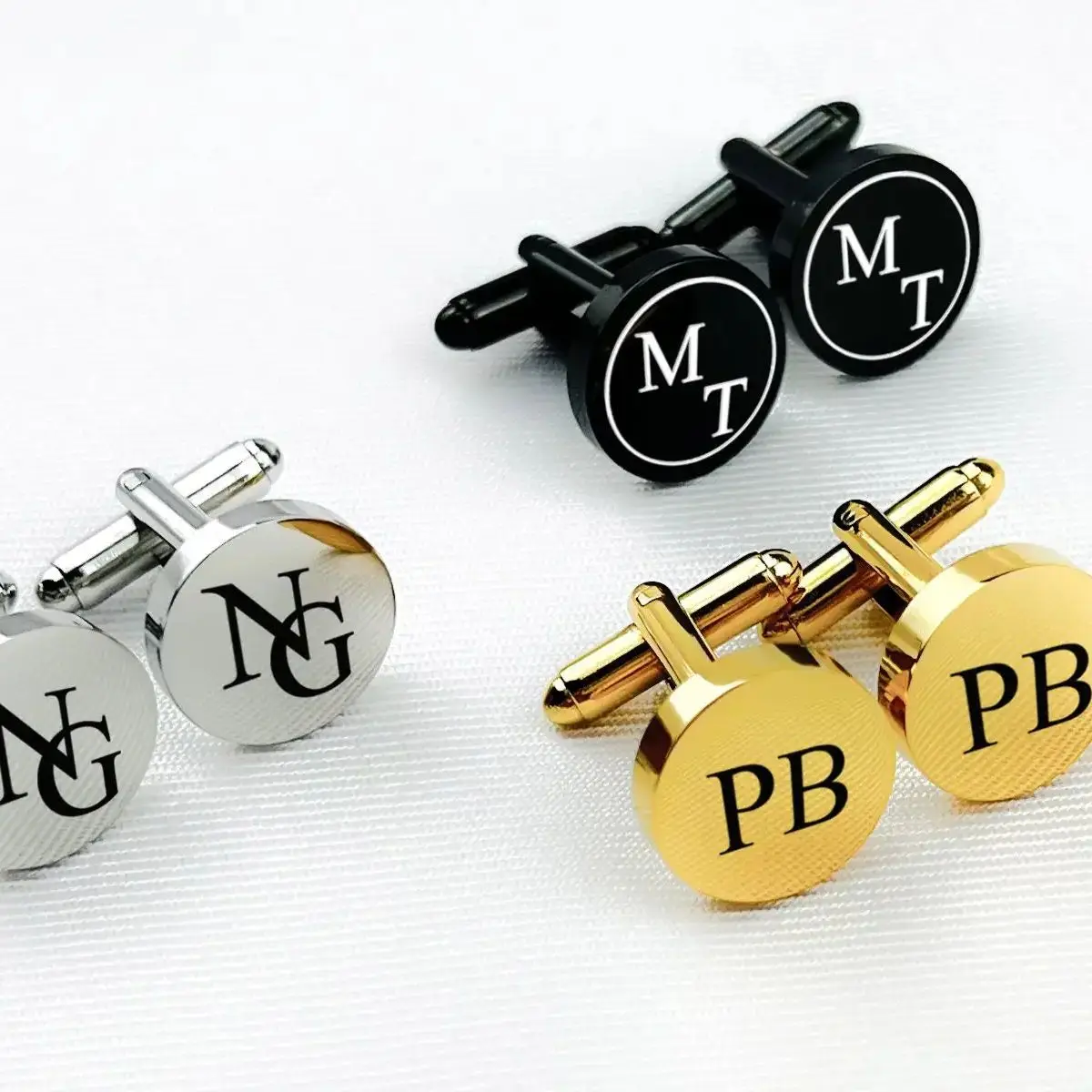 

Round Engraved Initials Cufflinks Custom Business Personalized Cuff Gift for Father Minimalist Stainless Steel Cuff Links Gift