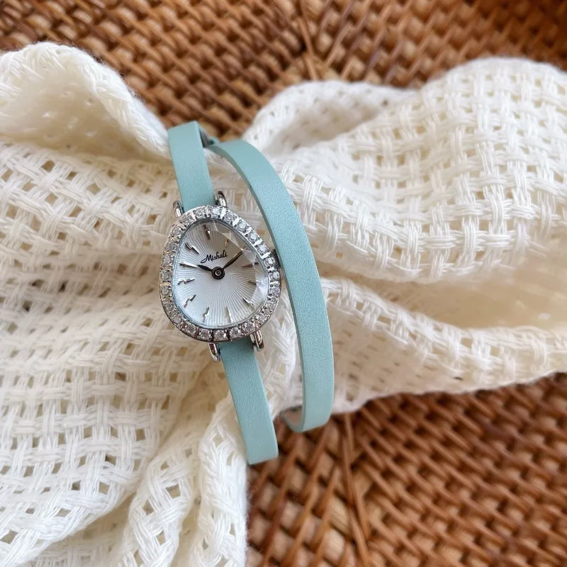 2026 New Vintage Women's Watch Oval Diamond Pointer Ladies Quartz Watch Double Leather Ladies Clock Gift Montre Pour Femme