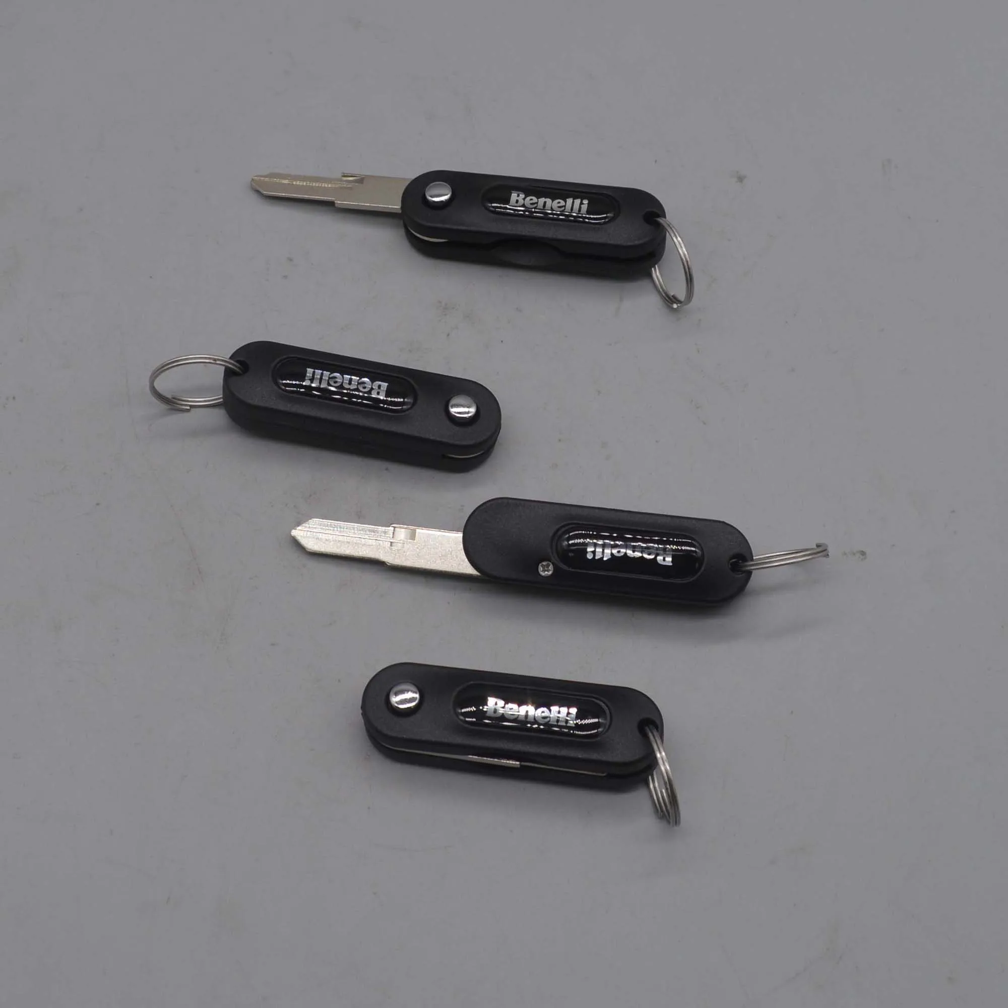 Foldable blank key for QJIANG Benelli Imperiale 400 vintage