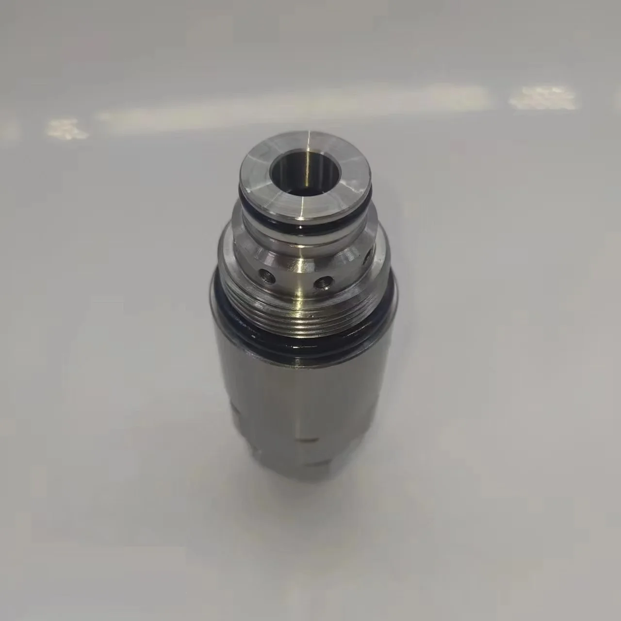 MAIN RELIEF VALVE 31N6-17400 31N617400 31N6-17410 31N617410 FOR H-YUN-DAI R215LC-7 R215-7 R210LC-7 R210-7