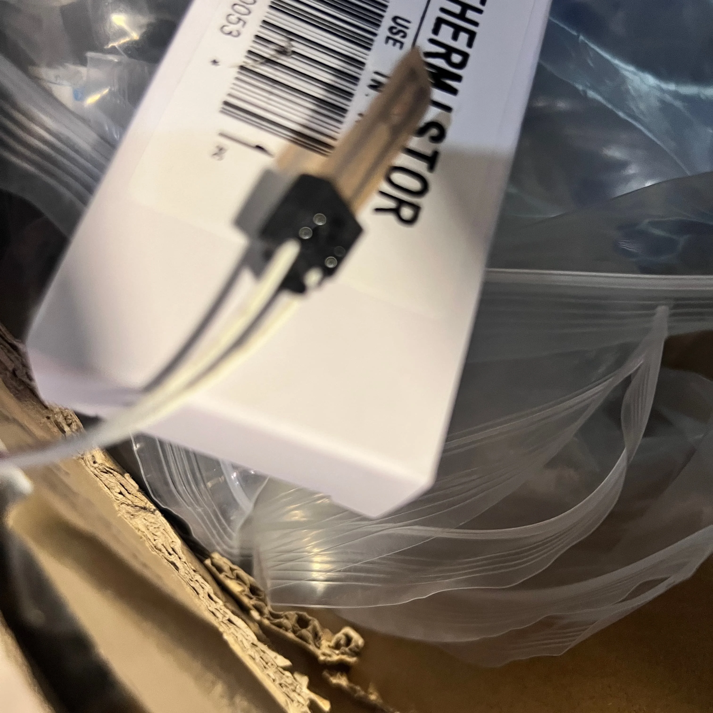 

10pcs New AW10-0053 AW100053 for Ricoh Aficio 1022 1027 1035 1045 2022 2027 2035 2045 3025 3030 2510 3010 Fuser Thermistor