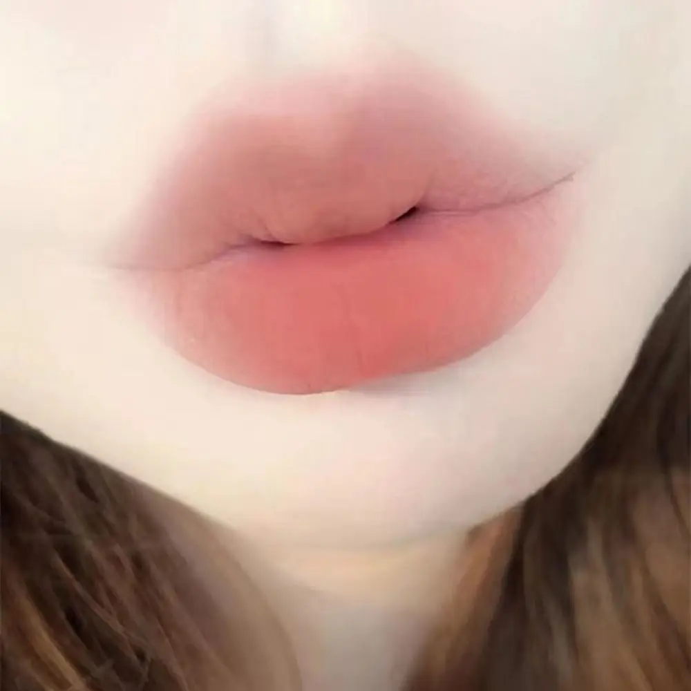 Herramienta de maquillaje delineador de labios mate de larga duración taza antiadherente lápiz labial impermeable pluma a prueba de sudor tinte de labios rosa suave chica