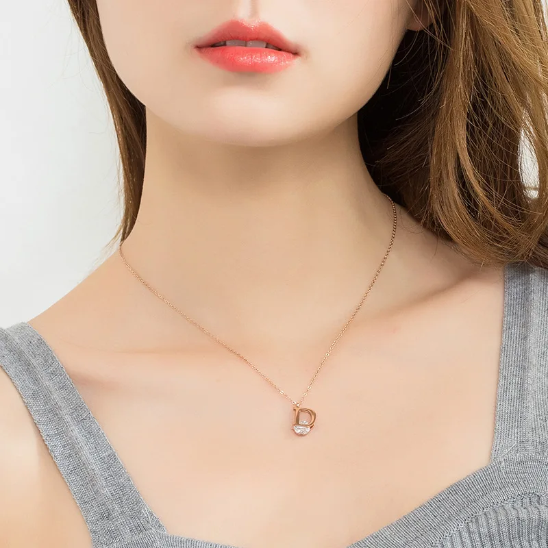 Letter D Zircon Pendants Necklace for Women Hollow Rose Gold Color Stainless Steel Choker Chain Fashion 2024 Jewelry Daily Gift