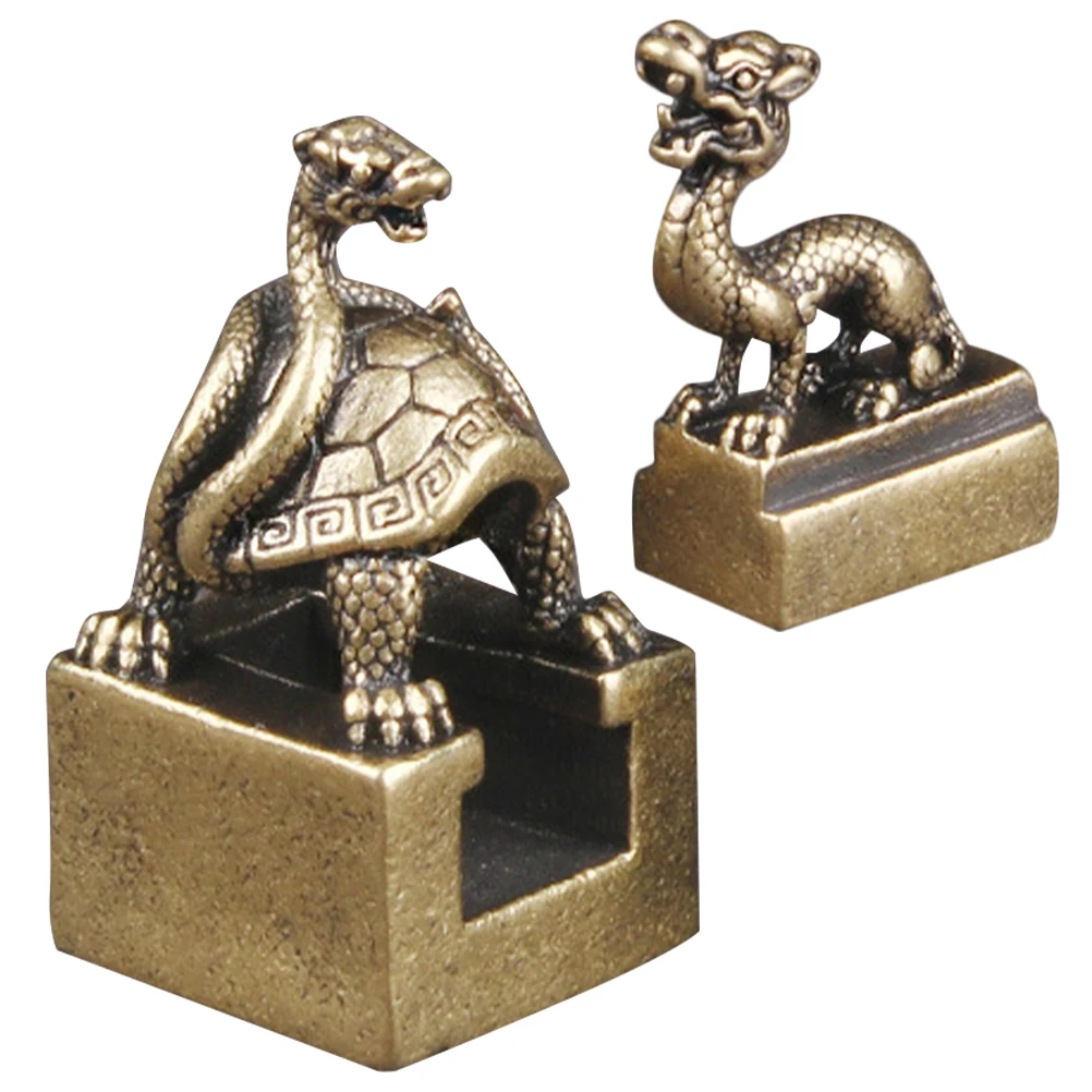 

Brass Artware Tabletop Vintage Style Auspicious Beast Design Adornments Miniature Animal Decor Home Office Gift