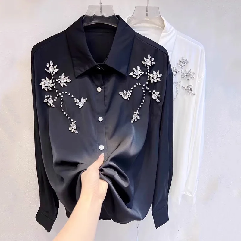 

Design Sense Niche Heavy Industry Nail Bead White Loose Shirt 2024 New Long Sleeved Chic Temperament Top