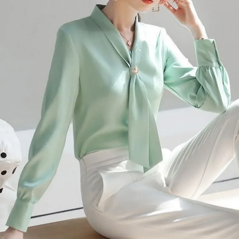 Women Spring Autumn Style Blouses Shirts Lady Casual Long Sleeve Bow Tie Collar Blusas Tops