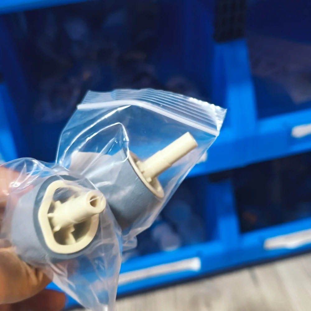 

50X Pickup Roller for HP 1160 1320 2100 2200 2300 2400 2410 2420 2430 3390 3392 M2727 P2014 P2015 1500 2500 2550 2820 2830 2840