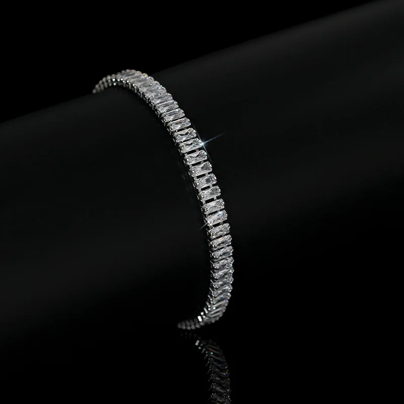 brand genuine Luxury real jewels Korean version of new simple and personalized leisure temperament lengthened snake bone chain v