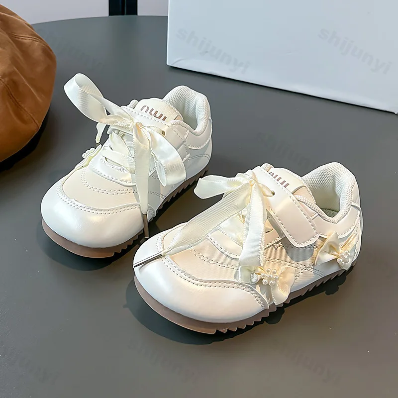 أحذية رياضية غير رسمية بتصميم فيونكة حلوة للأطفال لخريف 2025 أحذية رياضية مريحة متعددة الاستخدامات مانعة للانزلاق #3