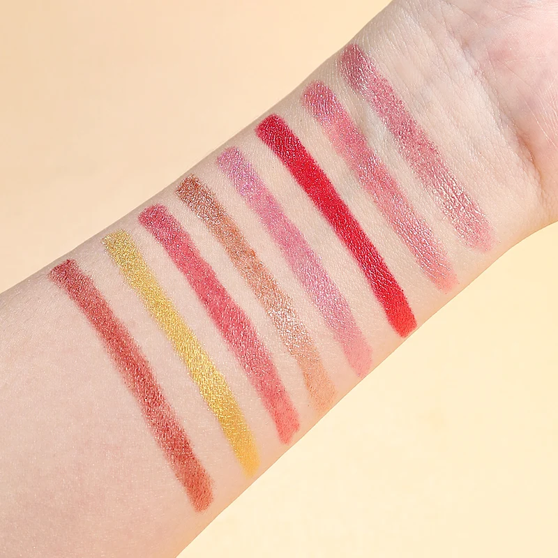 أحمر شفاه متألق من AVIERLL - يدوم طويلاً، مقاوم للماء بألوان نابضة بالحياة - هدية مثالية لعيد الحب لها