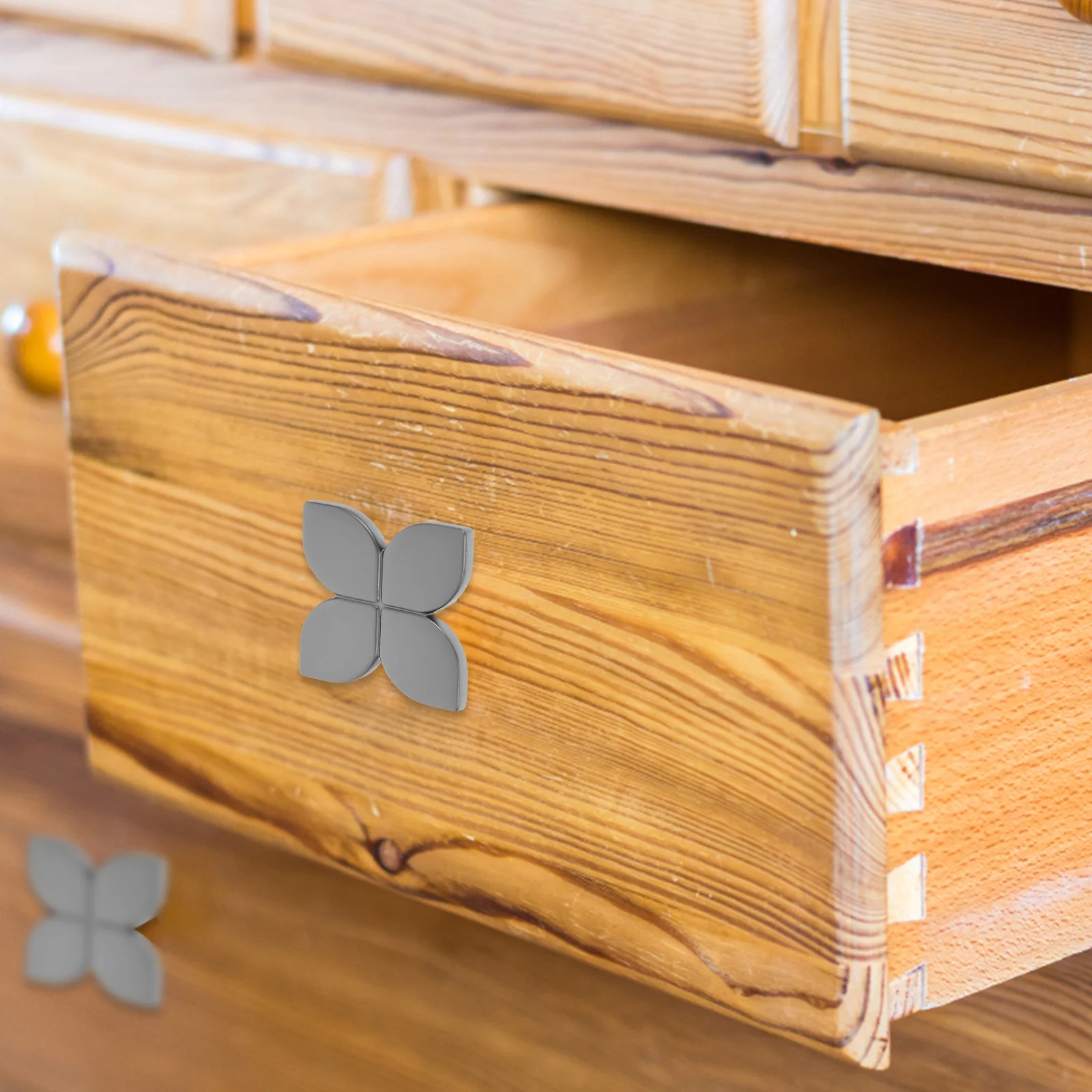 

2Pcs Metal Drawer Knobs Zinc Alloy Small Size Decorative Cabinet Pulls Easy to Install Long Lasting Cabinet Knobs