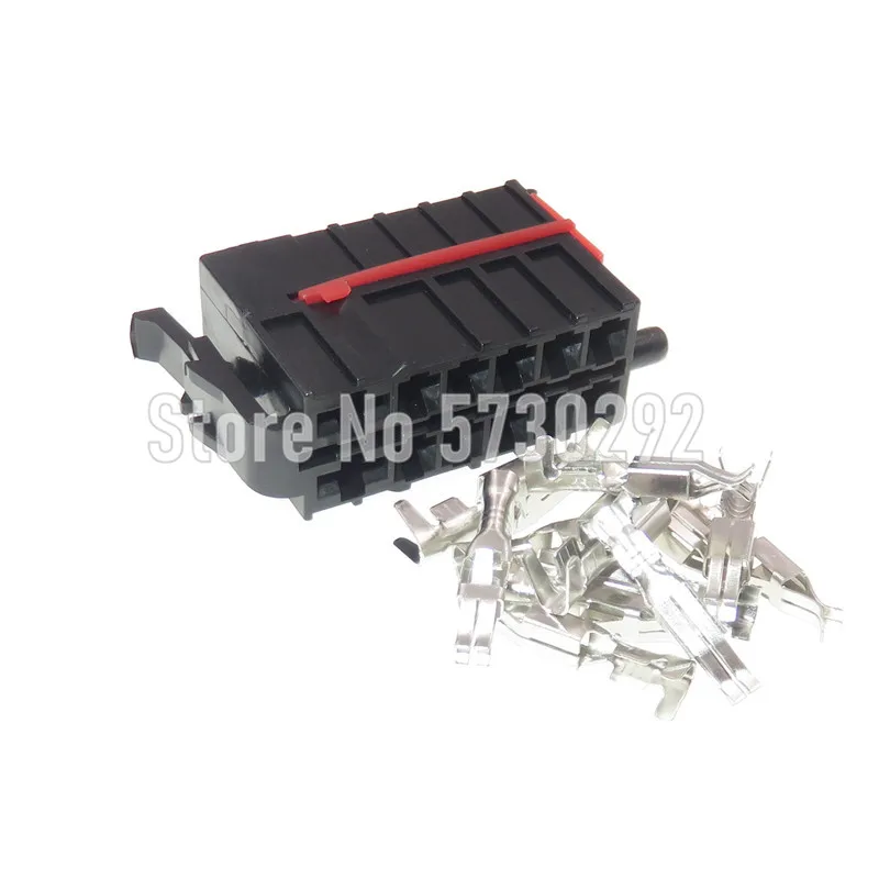 

12P 928569 357945971 Wiring Harness Connector Plastic Housing Socket With Pins