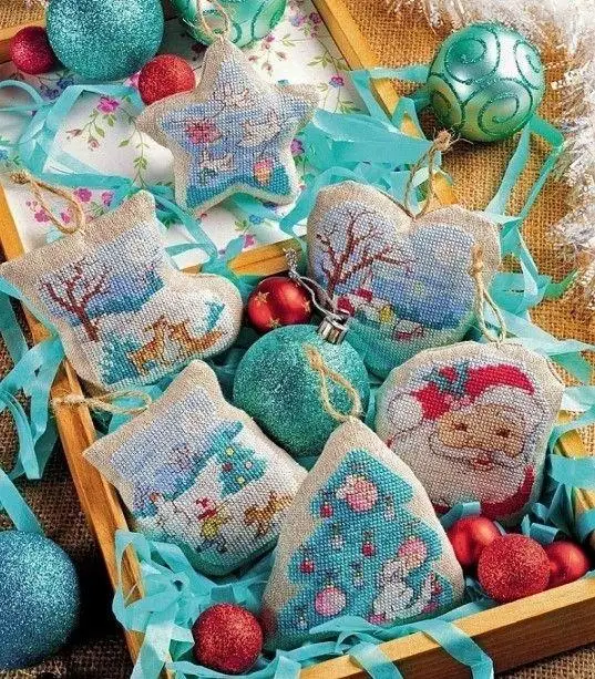 Christmas decorations 30-40 embroidery kits, cross stitch kits,cotton frabric DIY homefun embroidery Shop3