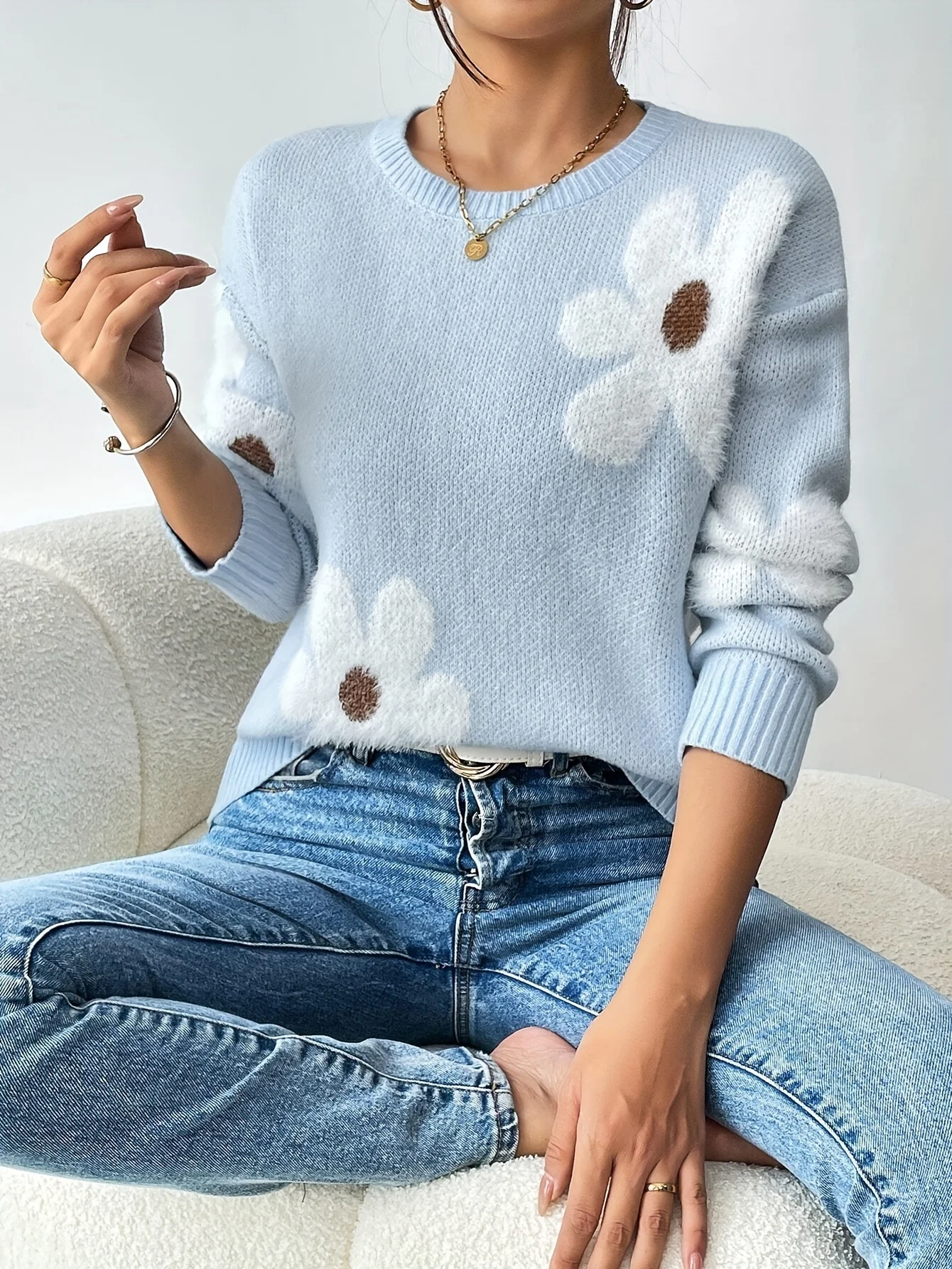 

Y2K Flower Pattern Sweater - Loose Shoulder Drop, Classic Round Neck, Comfortable Long Sleeves, Easy to Fit, Fashionable and Fas