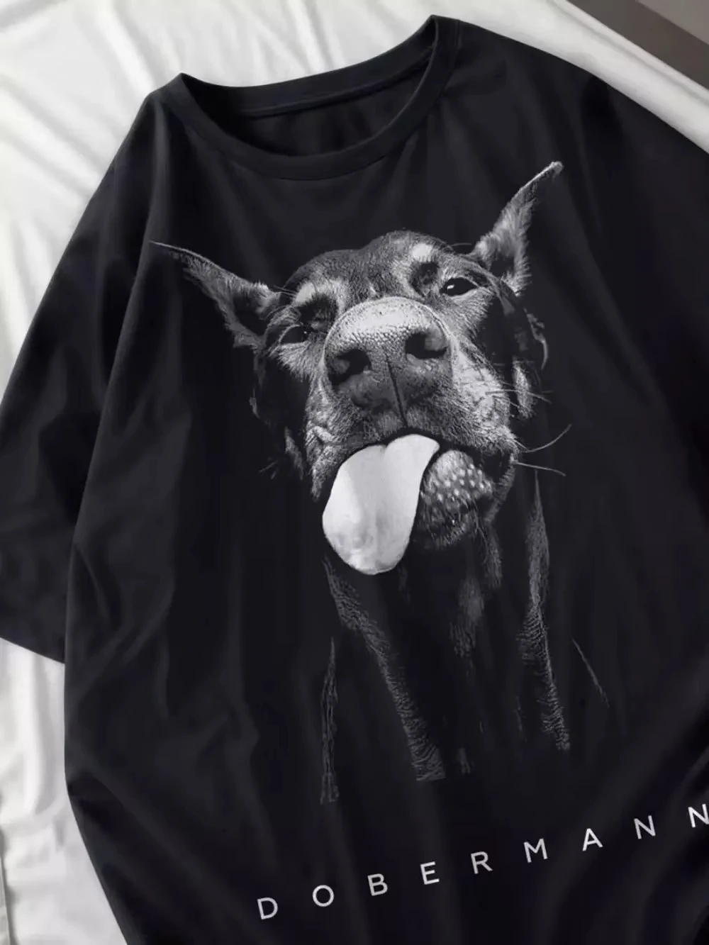 Camisetas Doberman con estampado de perro para mujer, camisetas de gran tamaño con cuello redondo, camisetas informales suaves de manga corta, ropa de calle para mujer