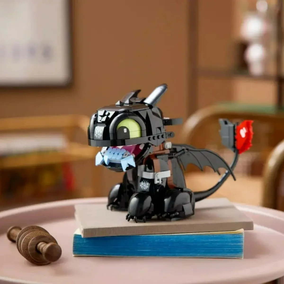 Miniso Disney Como Treinar Seu Dragão: Projeto de Construção Modelo Desdentado 10375 para Adultos e Fãs de Filmes Presente de Aniversário 784 Peças