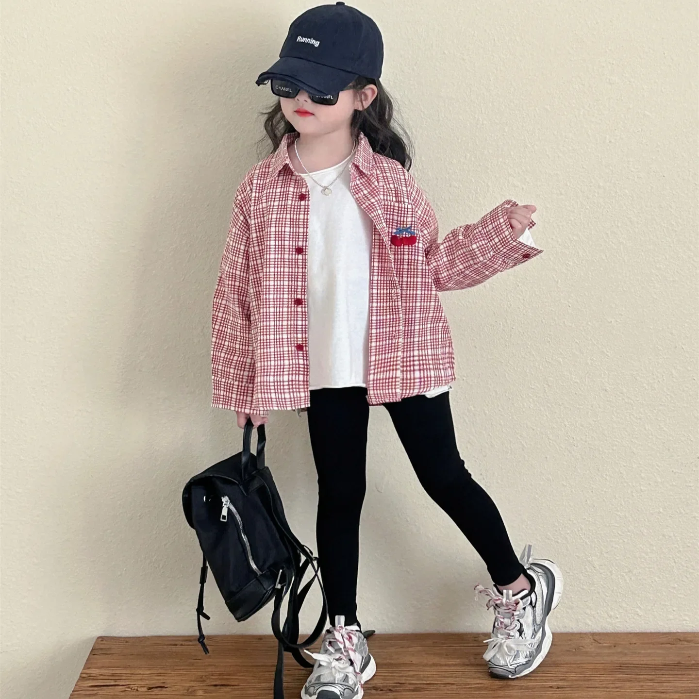

Girls Plaid Shirt Long Sleeved 2024 Autumn New Korean Baby Girl Versatile Shirt Fashion Cherry Shirts Baby Girl Clothes