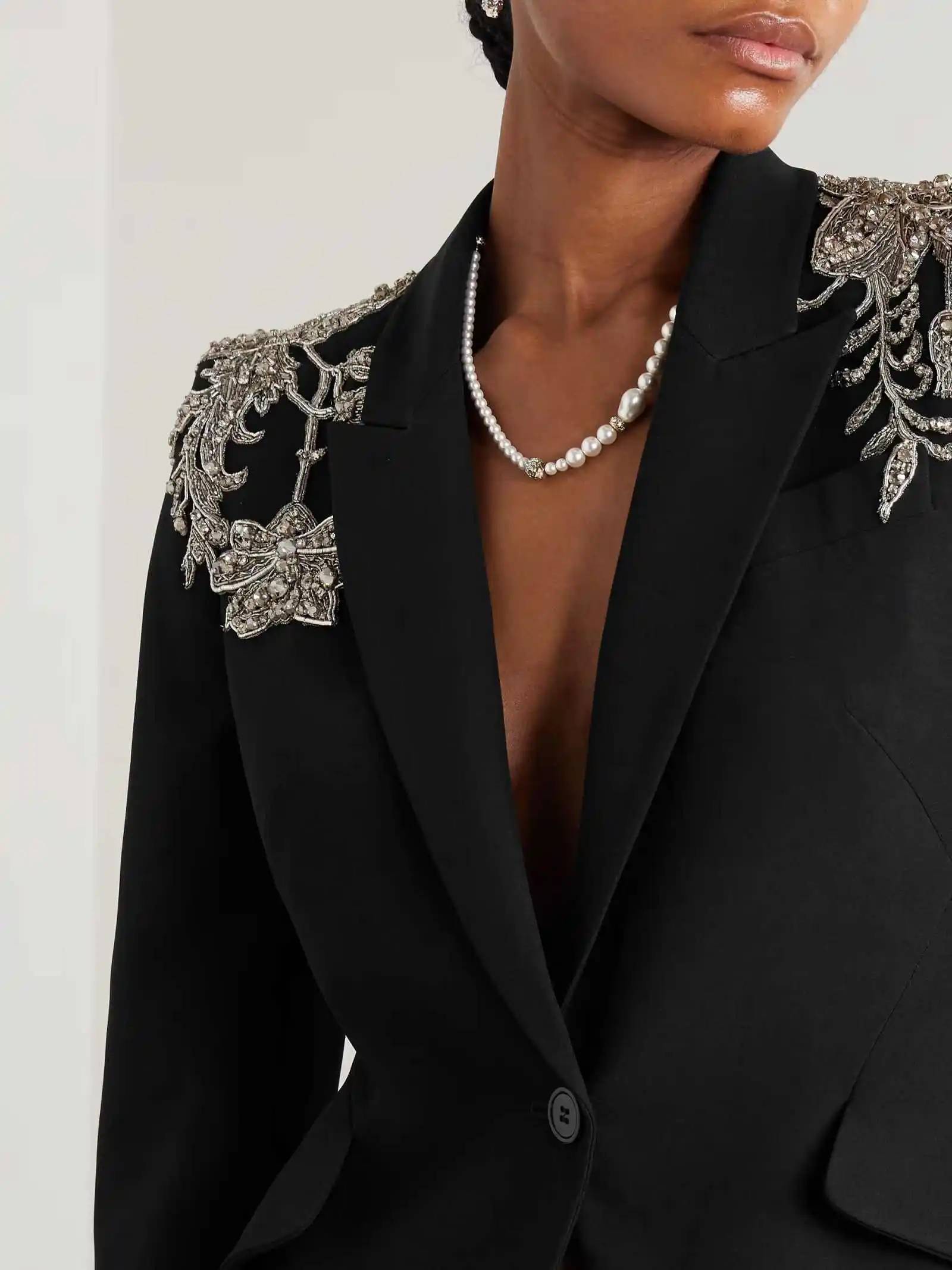 Exquisite Appliques Women Suits Wide Leg Pant Slim Fit Crystal Blazer Fashion Beaded Suit Customized Prom Party Outfits