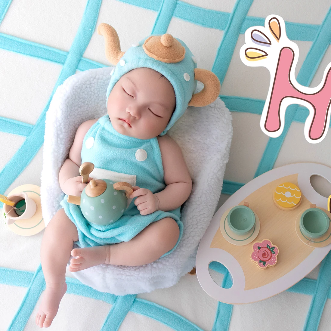 Newborn Photography Props Costumes Soft Fabric Baby Leisure Theme Romper And Bonnet Set Shorts Sewn Clothing Set Photo Shoot