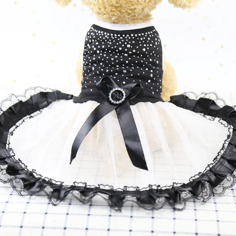 Classic Princess Dog Dresses Summer Small Dog Clothes Ropa Perro Chihuahua Tulle Skirt Cute Puppy Dress Yorkshire Pet Clothes