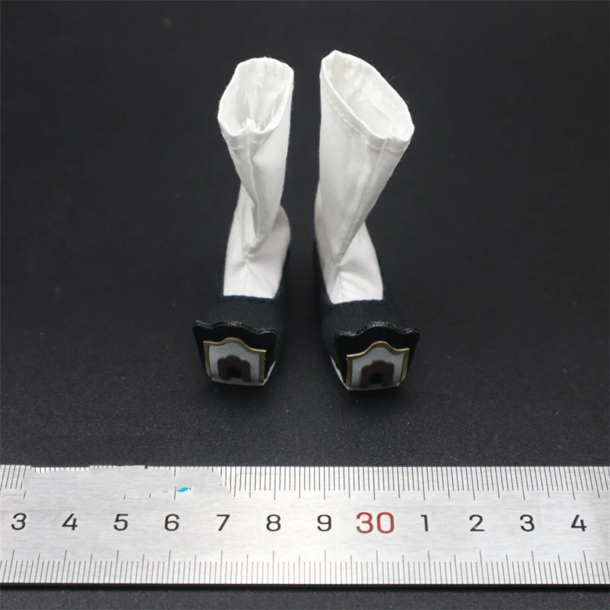 1/6  Scale  Male Shoes Chinese Ancient  1/6  Ancient Shoes, Socks,Official Military Division Hollow For 12 " figure  Toys