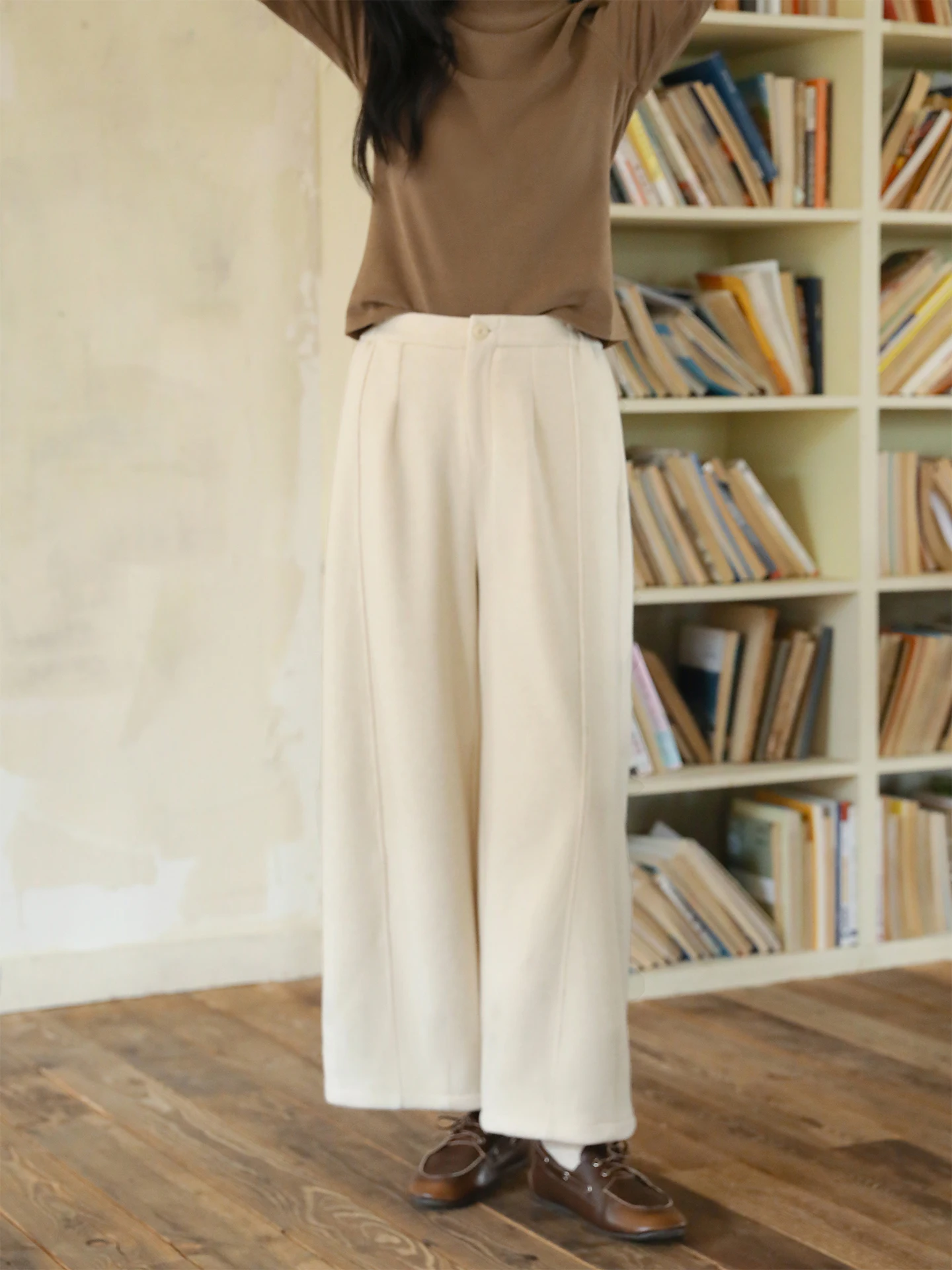 

Nesoulum Women's High Waist Fce Lined Elastic Waist Casual Pants Khaki Straight Leg Long Trousers for Autumn Winter