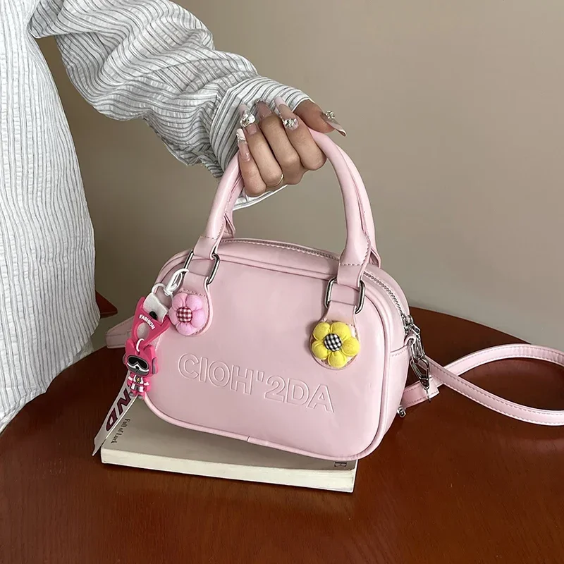 

2025 New Pink Handheld & Cross-body Bag for Girls - Adorable Flower Charms, Eye-catching Design, Perfect for Parties and Outings