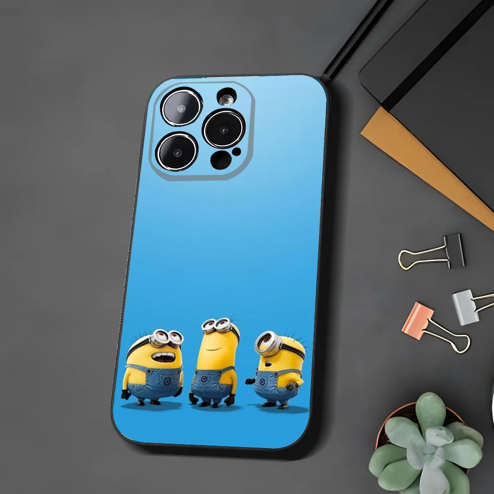 M-Minion Phone Case For Iphone 15 11 13 14 Pro Max 7 8 Plus X Xr Xs Max Se2020 12mini Cover Case