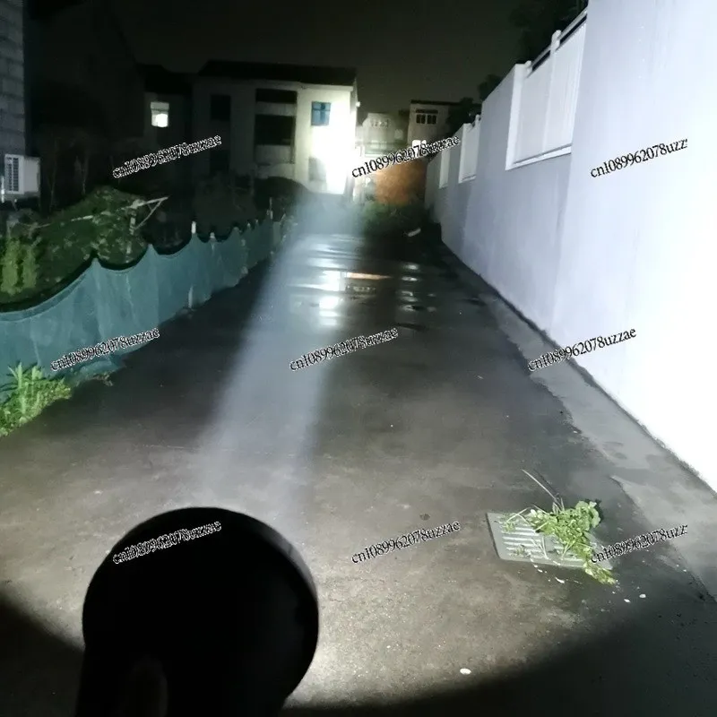 Strong Light Flashlight P50 Flashlight, Handheld Searchlight LED Charging T6 L2 High Power White Light Yellow