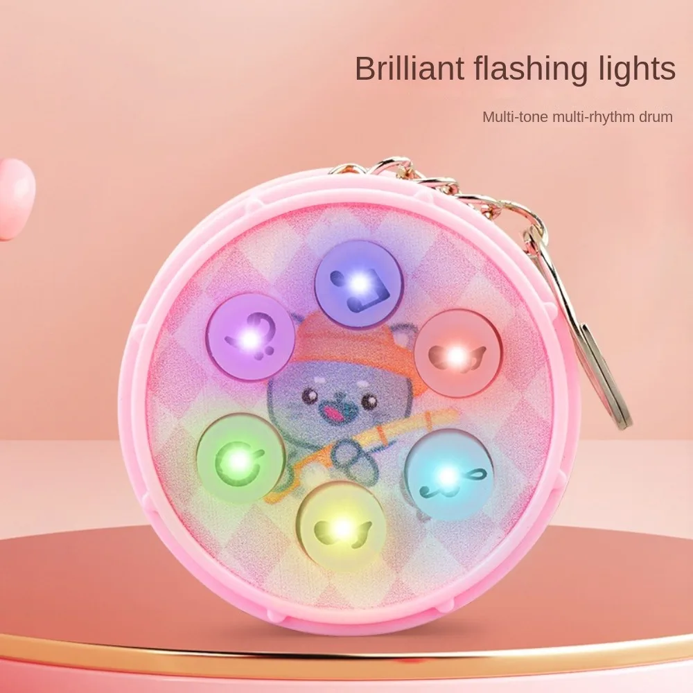 تضيء الإلكترونية طبل تململ لعبة المفاتيح يده لعبة آلة على ظهره ملحق لعبة المفاتيح حقيبة ظهر الطالب قلادة