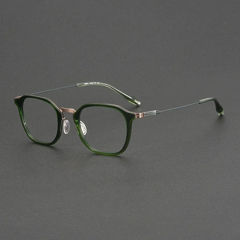 

Square Designer Titanium Female Glasses Frame 202518 Retro Anti-blue Light Anti Blue Light Eyeglasses for Women Myopia Spectacle