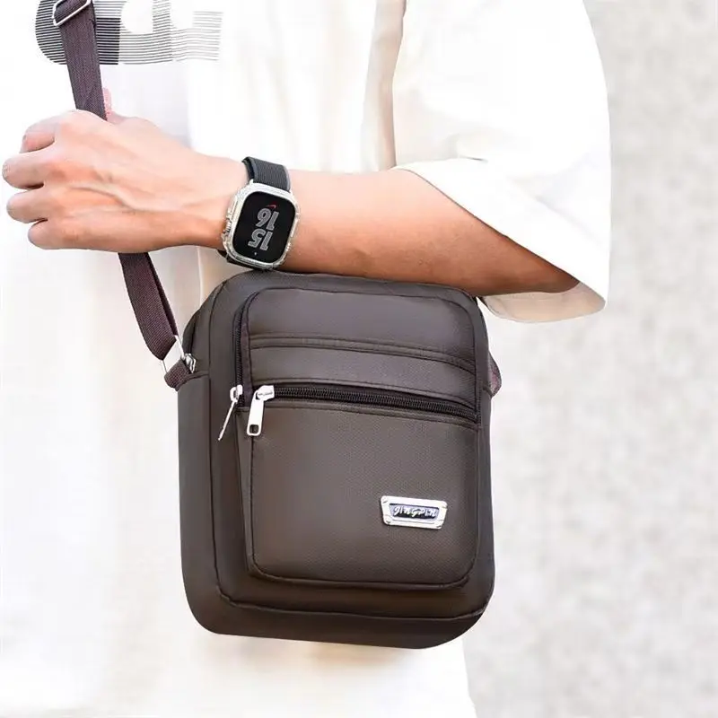 Bolso Pecho Oxford Multicapa Universal - alternate angle