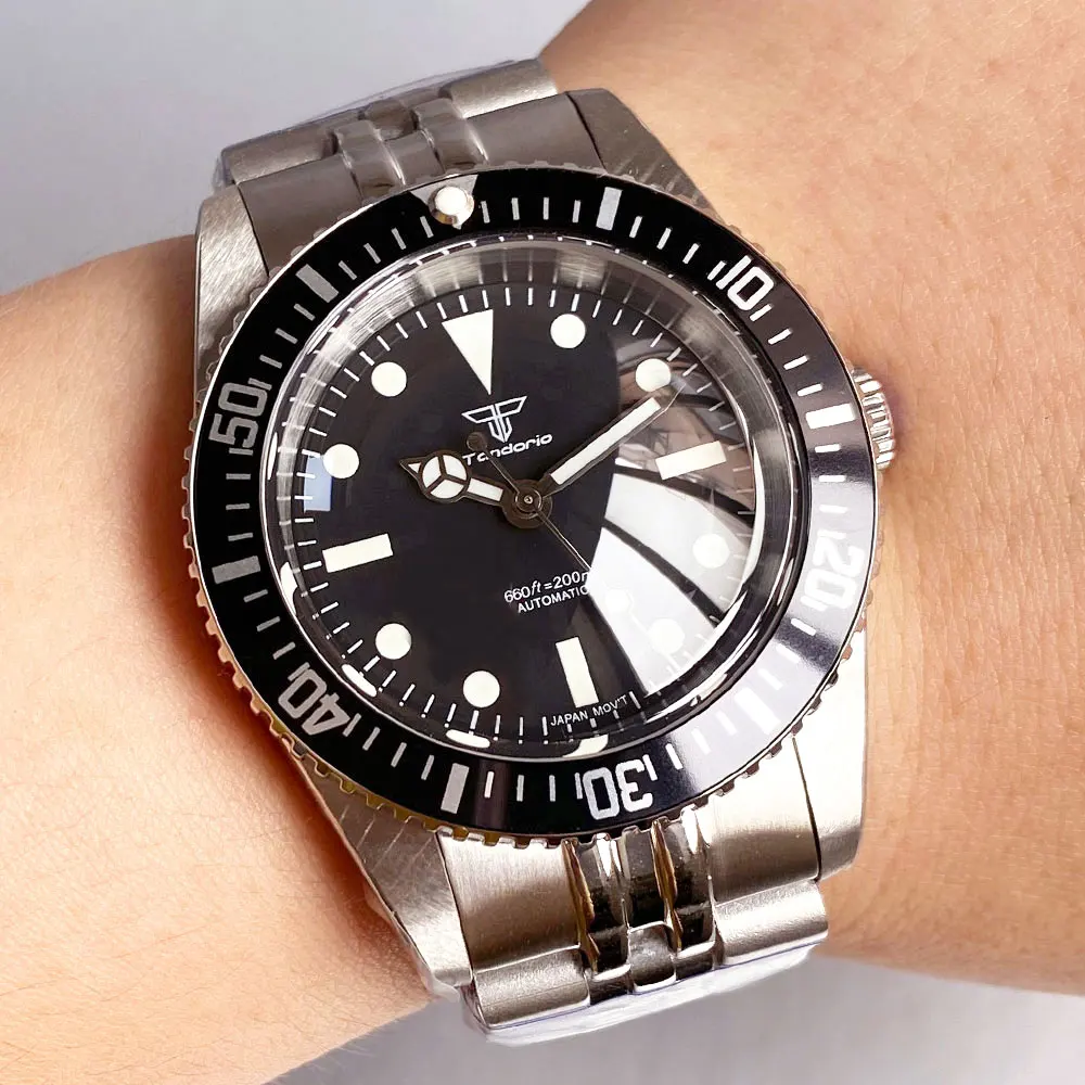 

Tandorio Black 38mm Diving Watch 200m Waterproof Sapphira Crystal Glass Japan NH35A Automatic Mechanical Men's Watches No Date