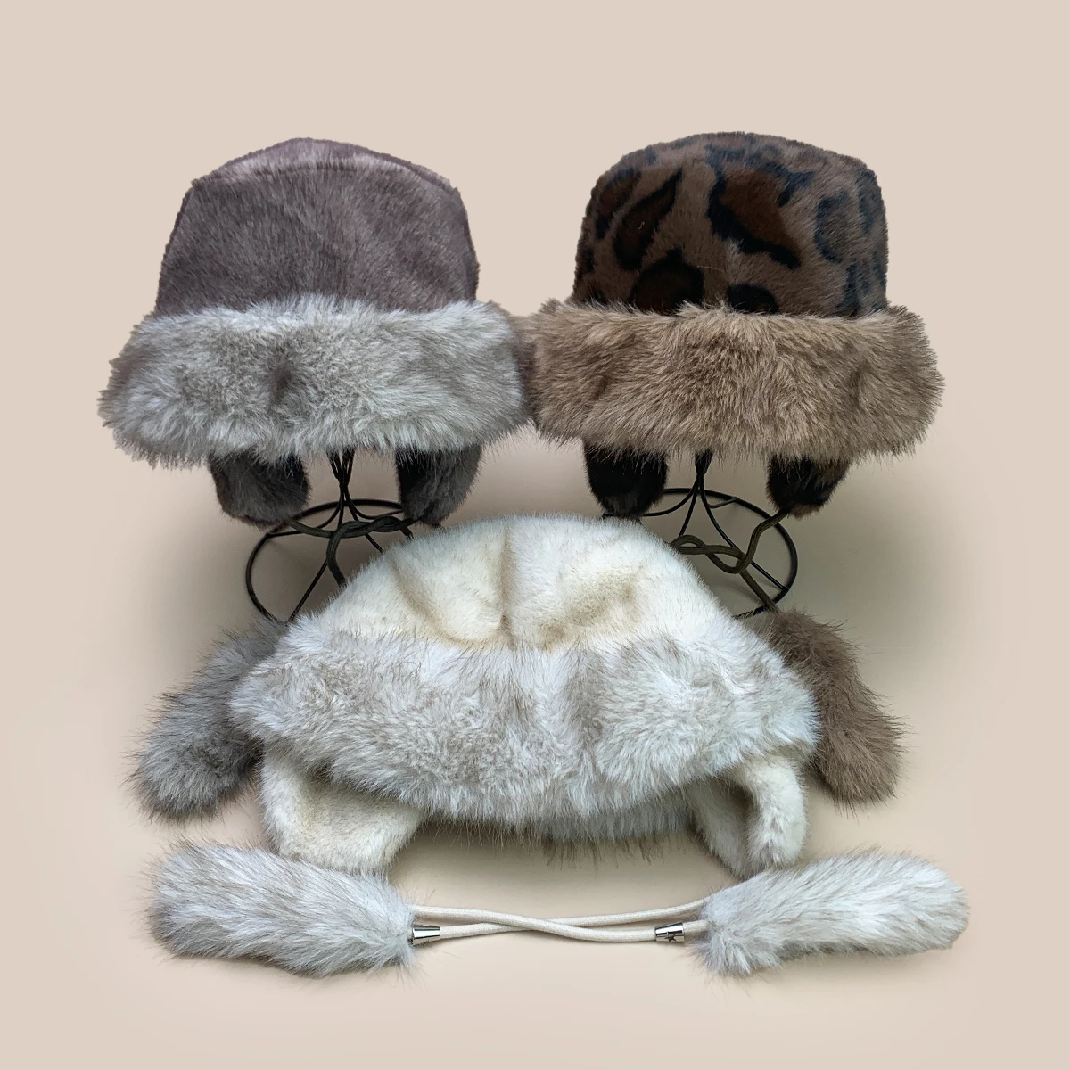 

Solid Leopard Print Plush Hats Autumn and Winter New Women Warm Outdoor Sunshade Strap Fashion Versatile Casual Fisherman Caps