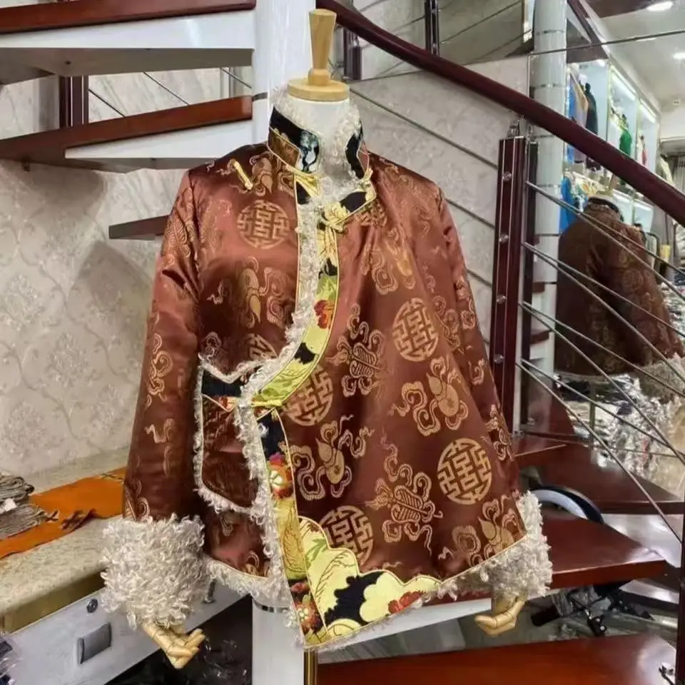 

Теплая куртка унисекс в тибетском стиле 2026 года: утепленная, на пуговицах, с косым воротником, в национальном стиле Цзан.