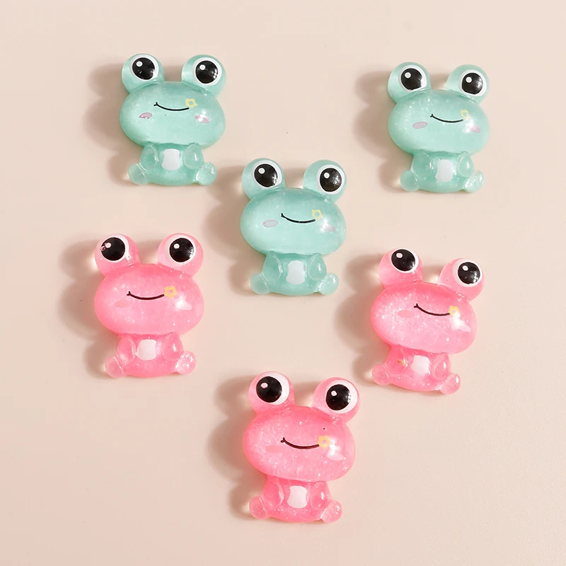 Leslie 10 Stück Niedliche Frosch-Anhänger aus Kunstharz, Flache Cabochons für Haarschleifen-Dekoration, DIY Schmuckherstellung Zubehör – Detail 2