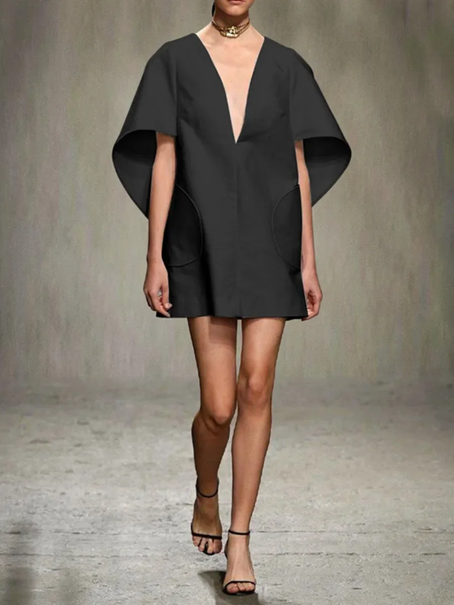 เดรสสีพื้นคอวีลึกเหนือเข่า แขนสั้นทรงหลวม แฟชั่นสำหรับงานปาร์ตี้ งานพรอม งานราตรี