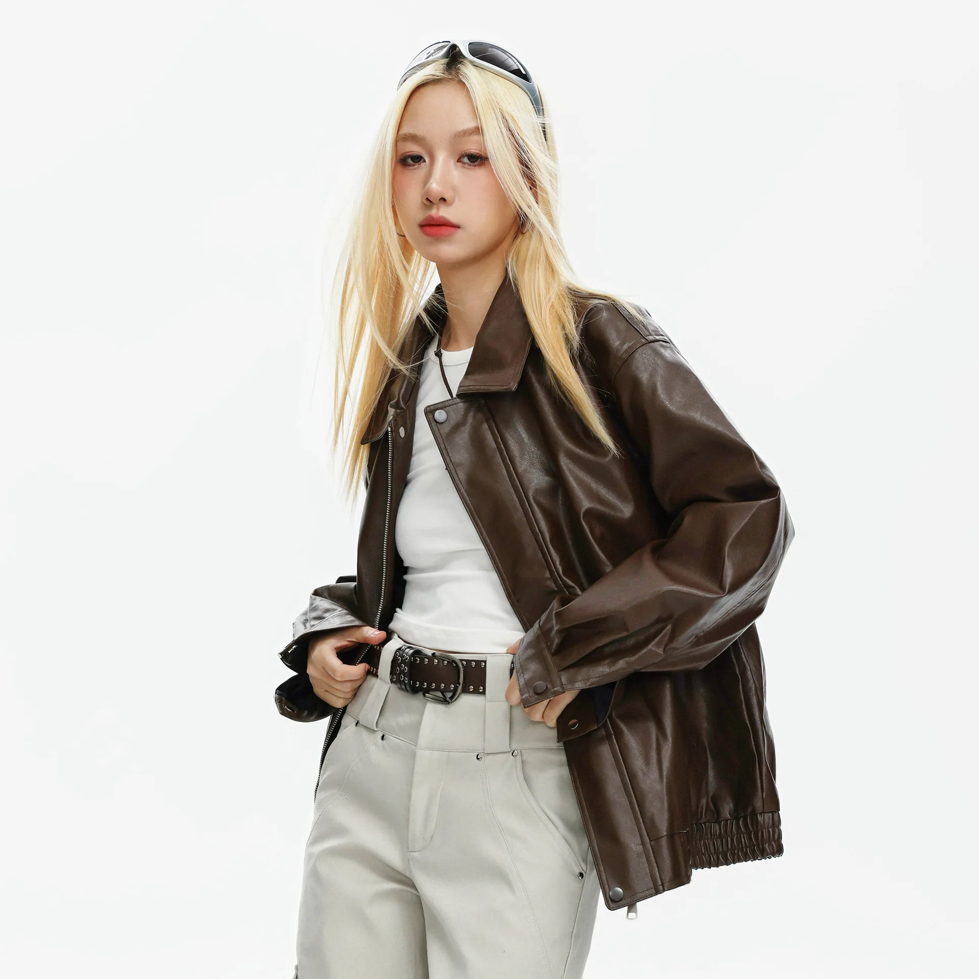 

Leather jacket women's 2025 autumn new long fashionable silhouette, crisp shoulder jacket