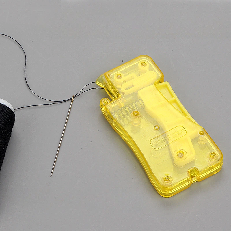 1 قطعة السيارات إبرة عراف DIY بها بنفسك اليد الخياطة عراف آلة اليد غرزة الإدراج الخياطة التلقائي الموضوع جهاز الأدوات المنزلية #3