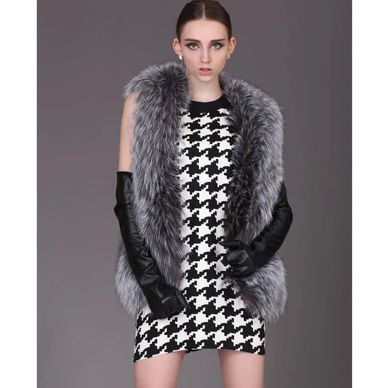 Luxury Fluffy Fur Vest Women Autumn Winter Sleeveless Faux Fur Jacket Soft High Quality Brand Waistcoat Faux Fur Coat Warm