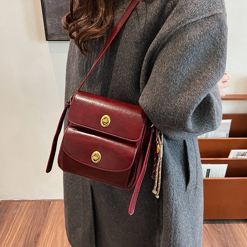 

Super Cool Hot Trendy Shoulder Bags for Women 2025 New Large Capacity Exquisite Personality Small Square Crossbody Bags