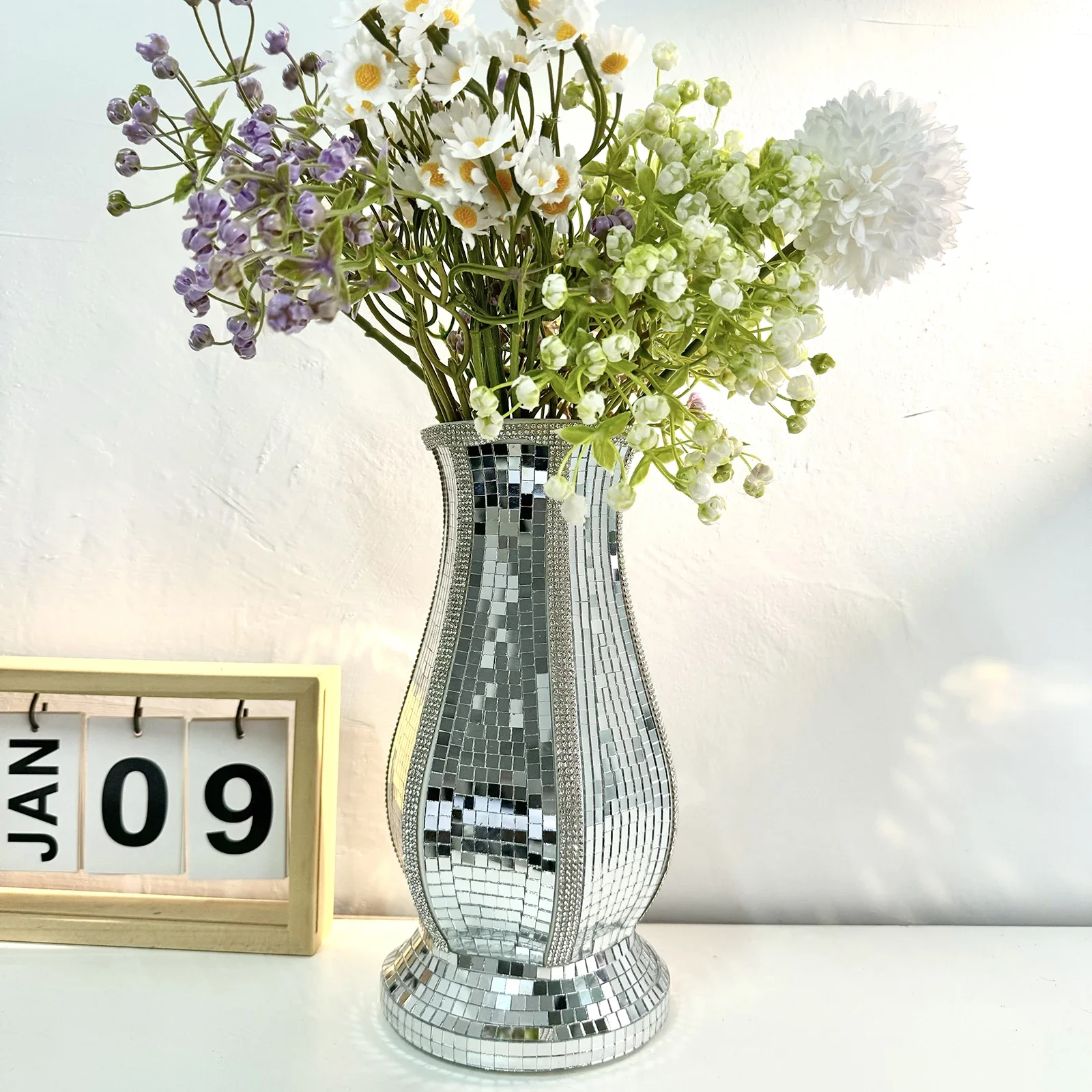 24cm Disco Ball Flower Vase Handmade Mirror Luxury Vase for Fashion Home Table Decoration Wedding Flower Arrangement
