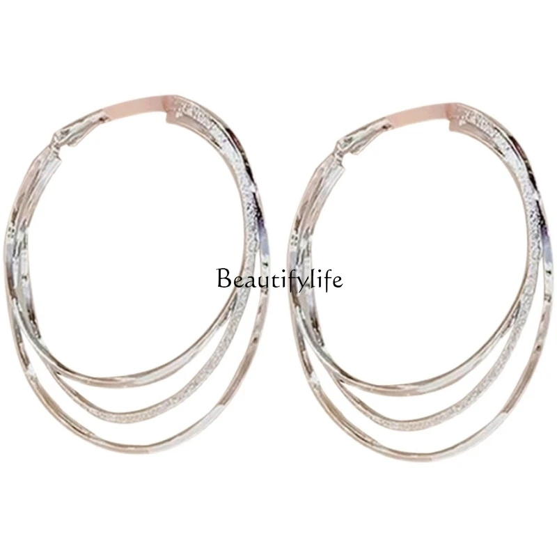 

Earrings Anti-allergic circle temperament Muse exaggerated ear accessories