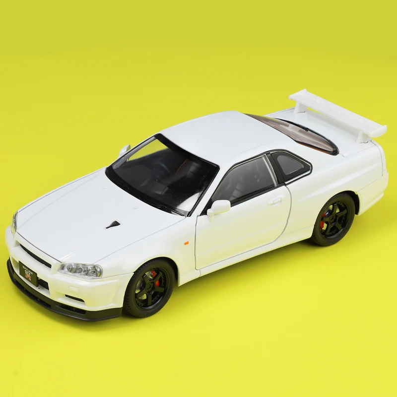 1:24 GTR R34 Skyline Super Sports Car Alloy Model Diecast Metal Vehicle Toy BoyHot Wheels Fast and Furious  One Piece Pull Back