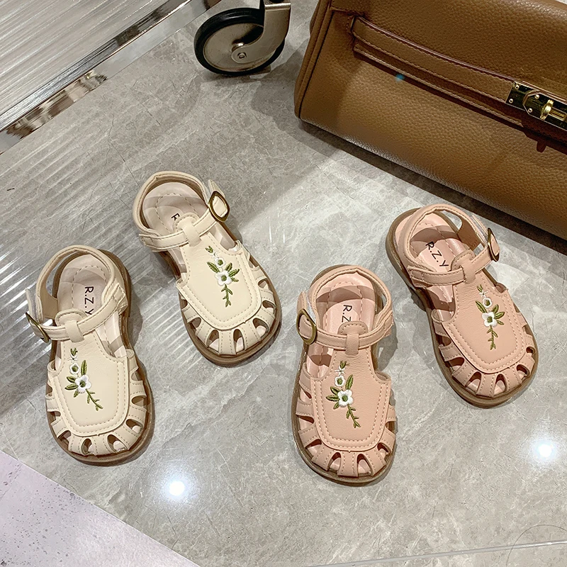 Toddler Girl\'s Sandals Flower Cut-outs Beige Brown Lovely Children Sliders Summer 21-30 Beautiful Breathable Non-slip Kids Shoes