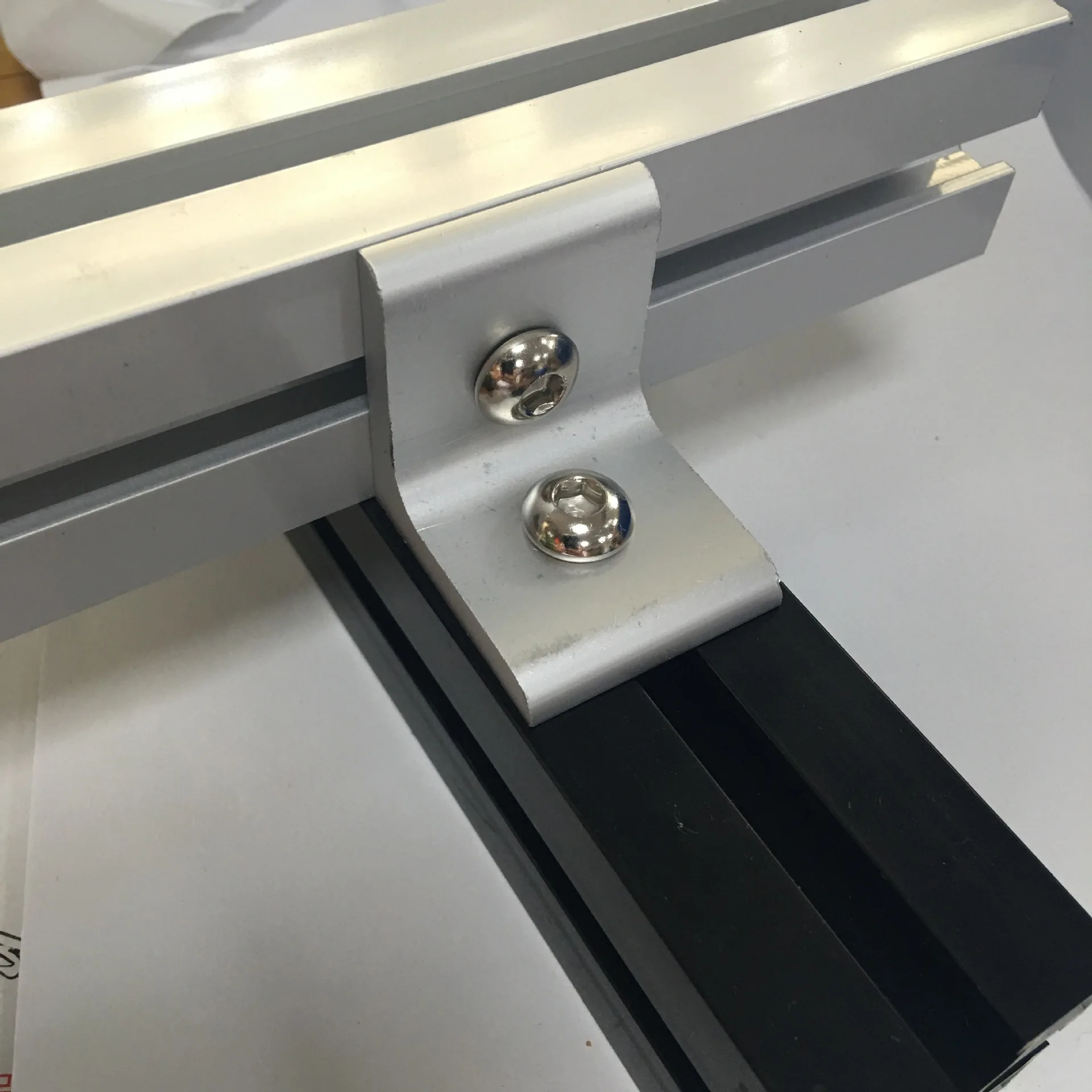 2020 3030 4040 4545 Aluminum Extrusion Profile Aluminum Alloy 2 Hole 90 degreee Inside Corner Bracket view 4