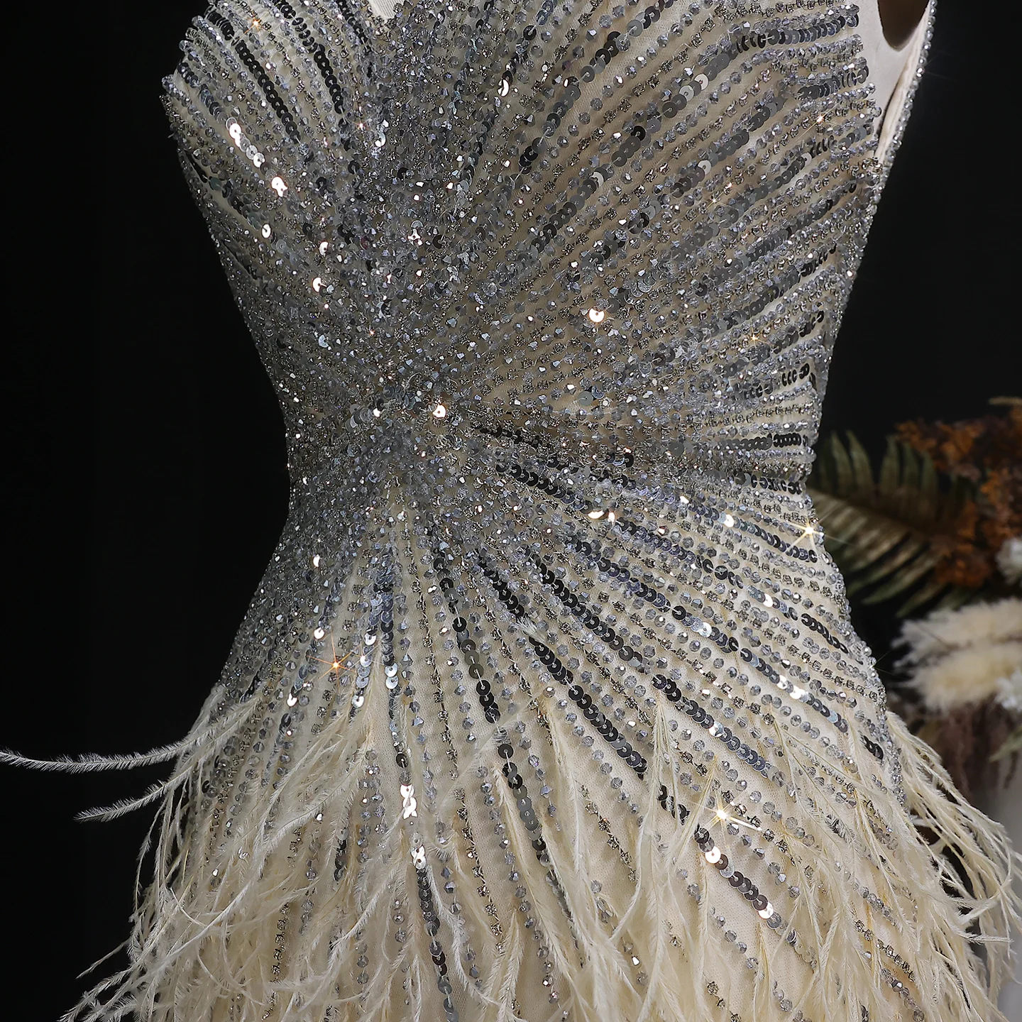 Sharon Said Dubai Luxuriöse Feder-Meerjungfrauenkleider in Silber für Hochzeiten, Blaues Arabisches Abendkleid, Partykleider SS004 Maßanfertigung – Detail 11