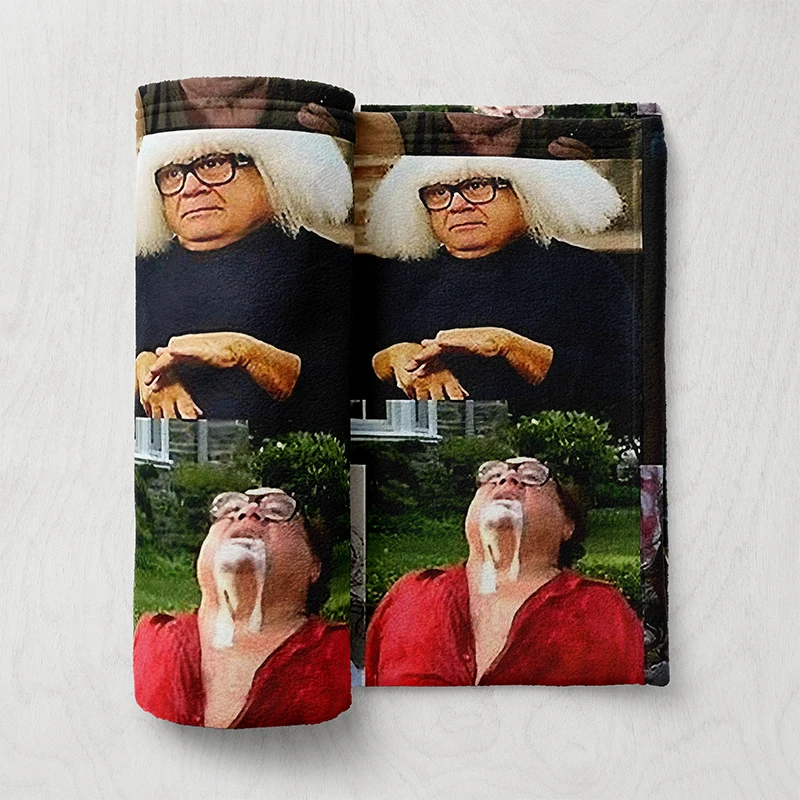 Gaslight Gatekeep Girlboss Danny DeVito Frank Reynolds Throw Blanket for Women Men Girls Boys Kids Pets Dogs Cats Couch Sofa Bed